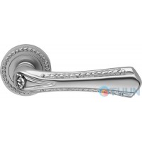 Linea Cali Sissi handle on 09 round rosette, antique silver
