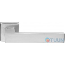 Linea Cali handle, Corner, on 24 square socket, matt chrome