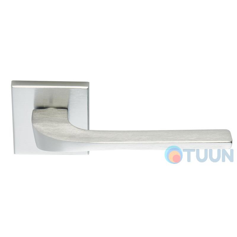 Ilavio handle, 2086, on square socket, matt chrome