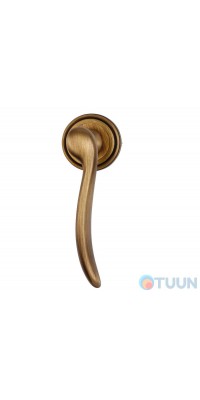 Linea Cali window handle, Beta, patina