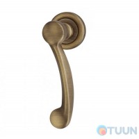 Linea Cali window handle, Nota, patina
