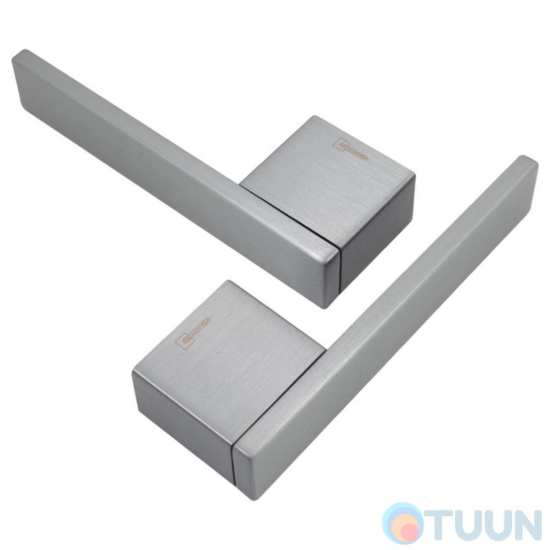 Buonelle Total B-16 R handle, brushed matte chrome