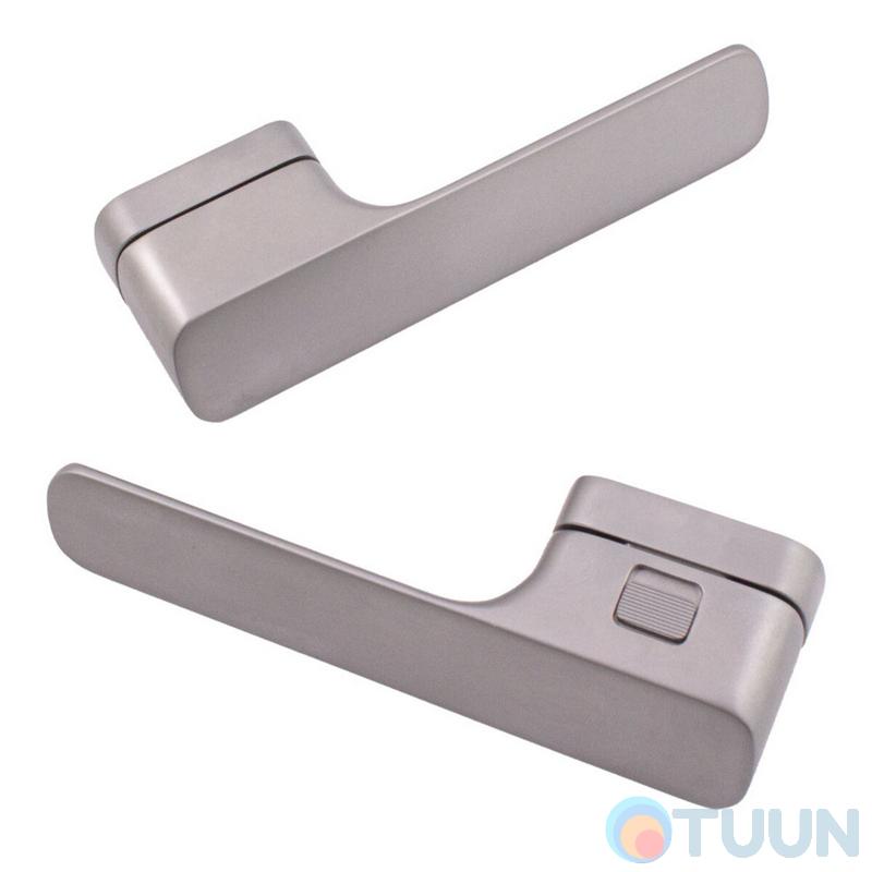 Дверная ручка на розетке M&T Minimal2.0 147759 Left TIN-C титан/хром матовый, в комплекте с WC