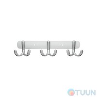 Вешалка 3 крючка на планке хром Arino