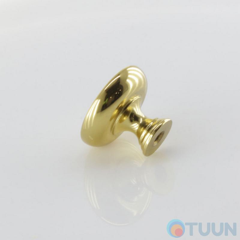 Ручка мебельная Ompporro 135 30 mm. латунь